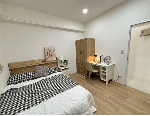 公園旁三房新裝修低總價住家