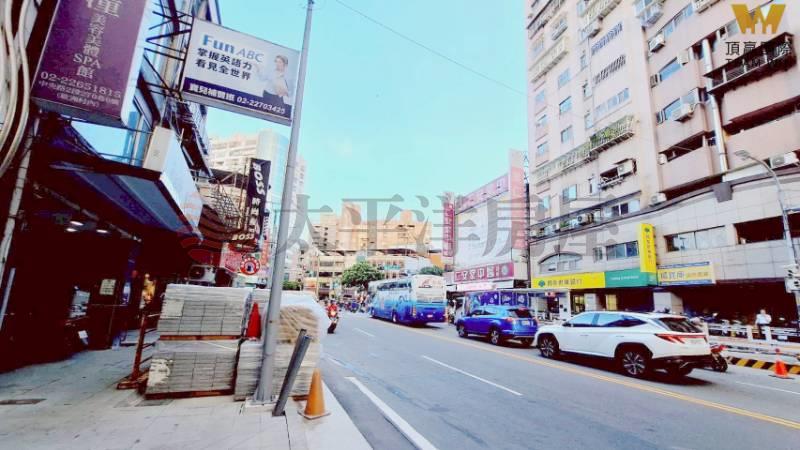 A309土城歐洲村大面寬採光雙住店