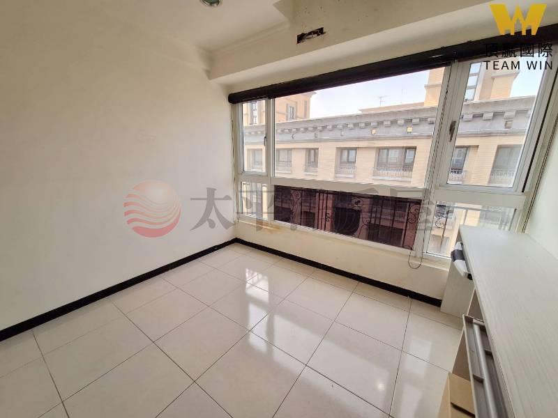 C313法國勳章稀有四房大空間