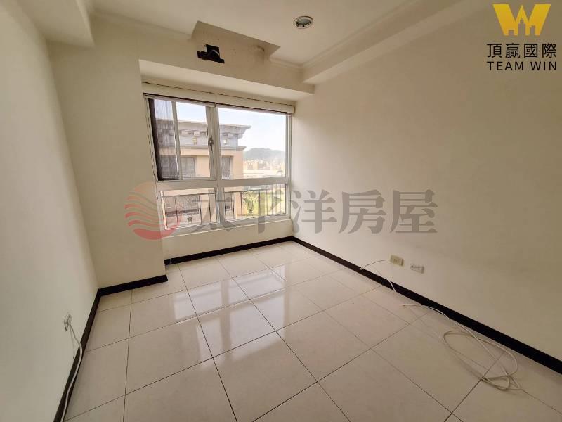 C313法國勳章稀有四房大空間