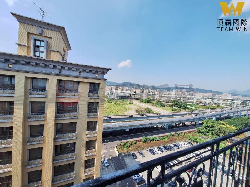 C313法國勳章稀有四房大空間