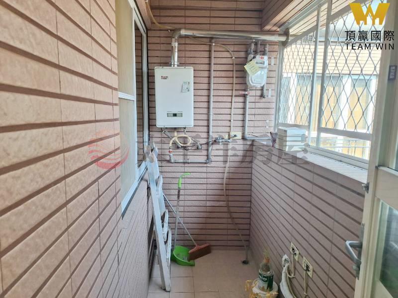 C313法國勳章稀有四房大空間