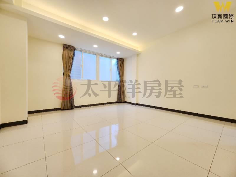 B287莒光商圈黃金二樓美妝３房