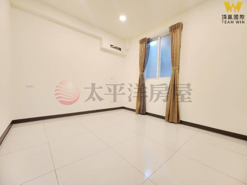 B287莒光商圈黃金二樓美妝３房